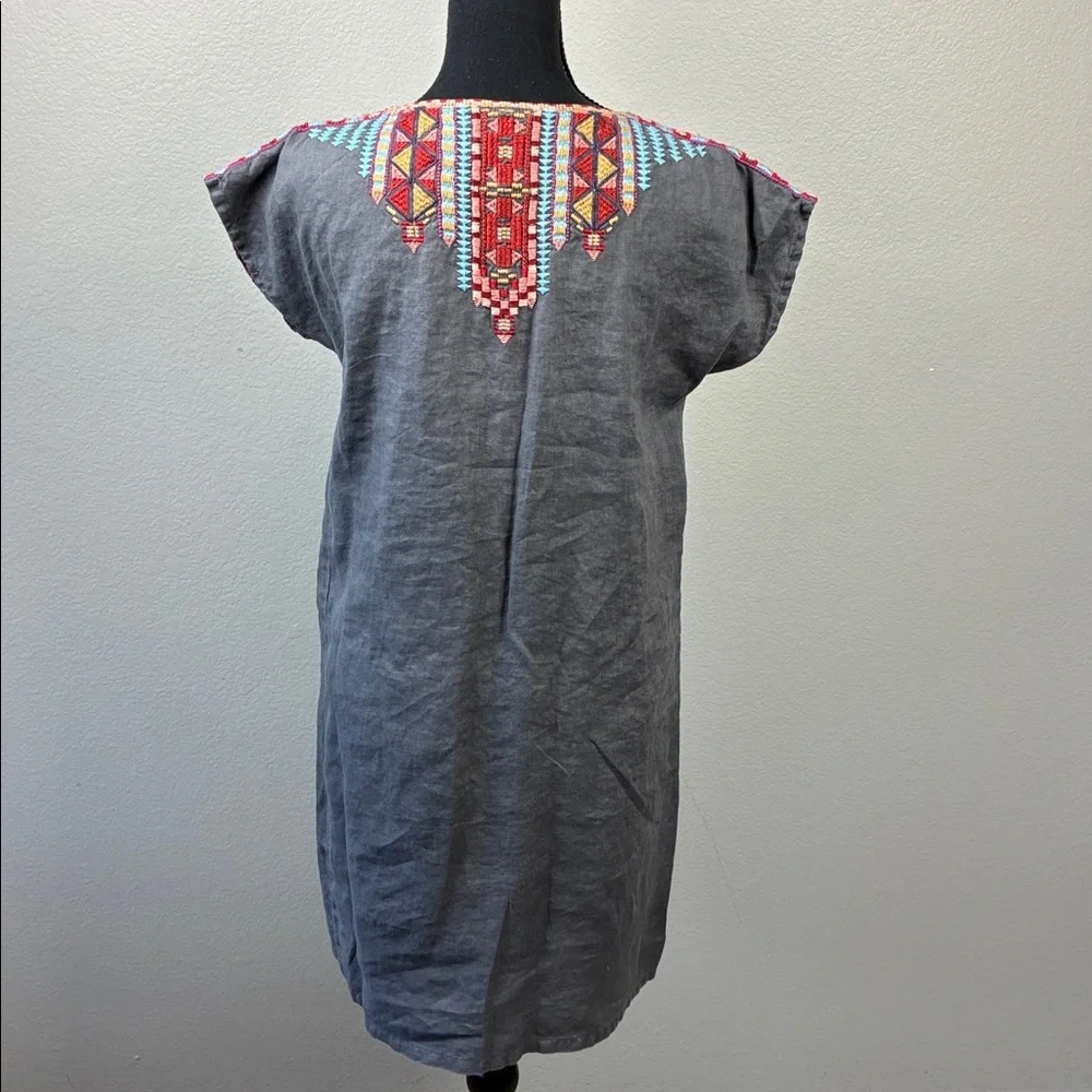 Johnny Was Ezra Shift Dress Gray Linen Embroidered Tribal Motif Mini Tunic S - Picture 8 of 11
